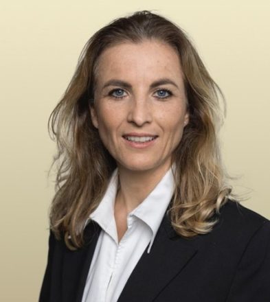 Nyuscha Bauer, Abteilungsleiterin, Medizin/Gesundheitswesen
